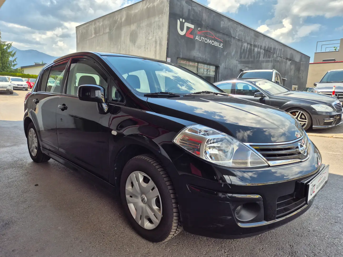 Nissan Tiida *** Firsch Vorgeführt bis 06/2027 !*** Visia Schwarz - 1