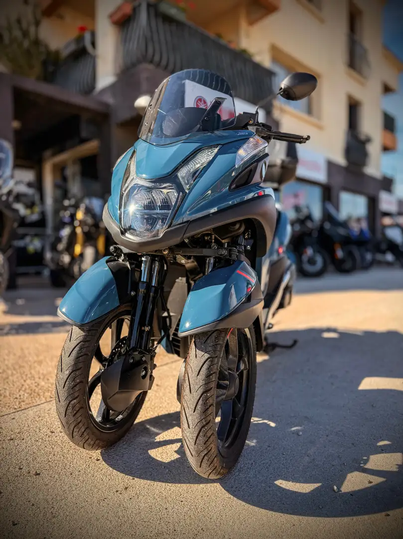 Yamaha TriCity Bleu - 1