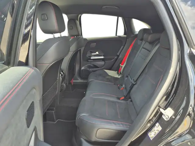 Mercedes-Benz Gla Class view 7