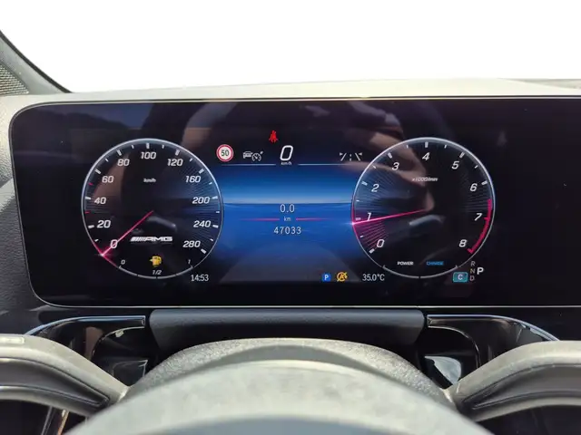 Mercedes-Benz Gla Class view 14