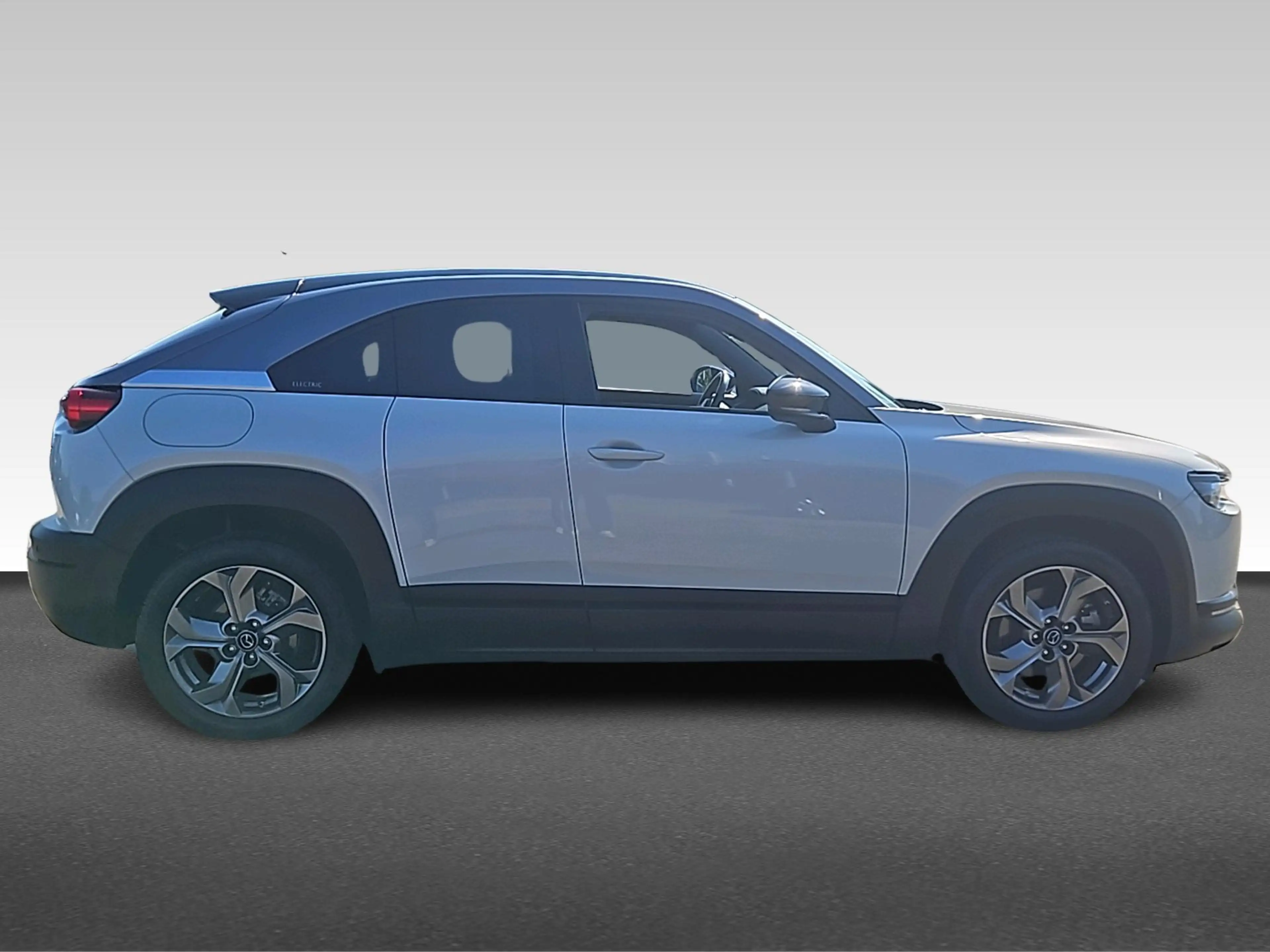 Mazda MX-30 e-SkyActiv 145 First Edition 36 kWh | Achteruitrij — photo 5