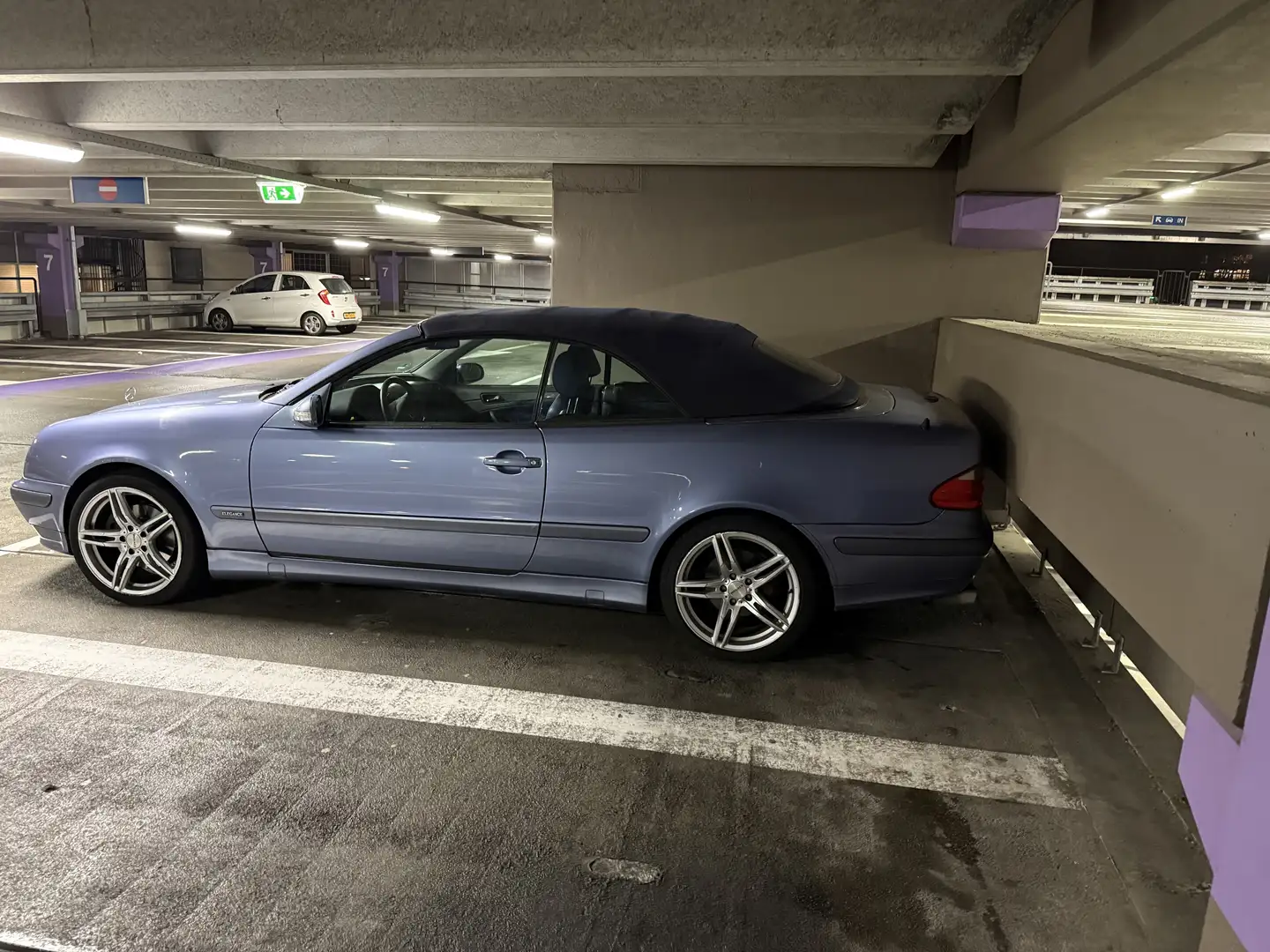 Mercedes-Benz CLK 320 Elegance Синій - 1
