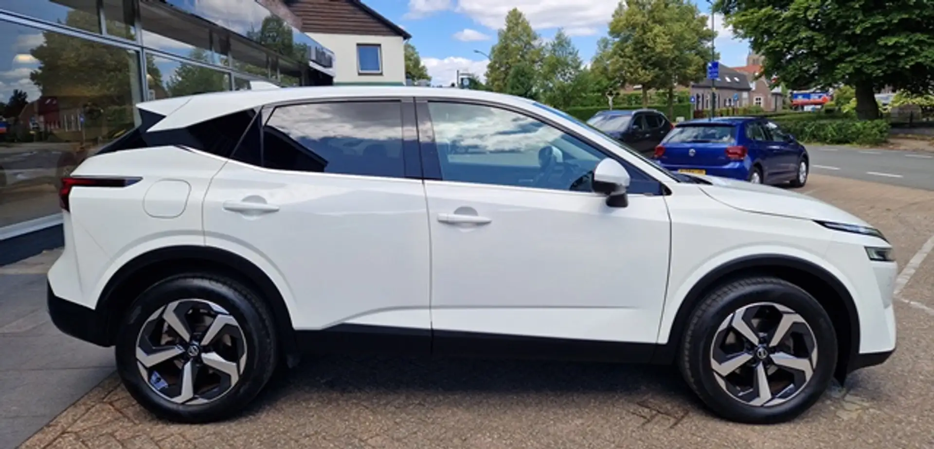 Nissan Qashqai 1.3 158PK DIG-Turbo Mild-Hybrid X-Tronic A/T N-Con Blanco - 2