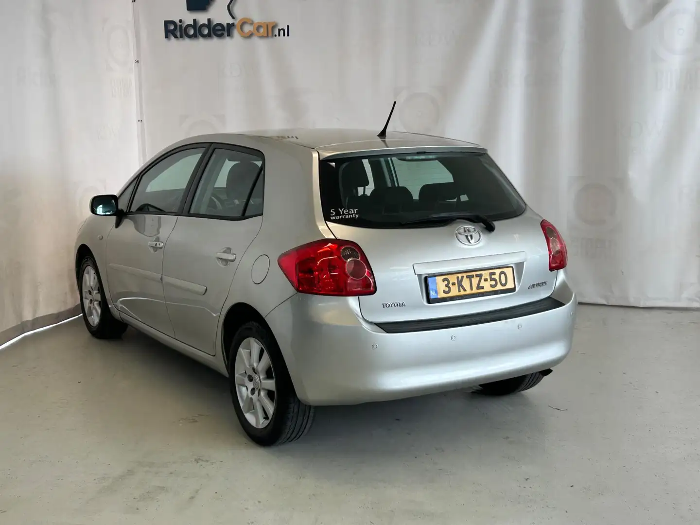 Toyota Auris 1.6-16V Terra|PARK SENS|CRUISE|AIRCO|ELEK RAMEN|AP Grijs - 2