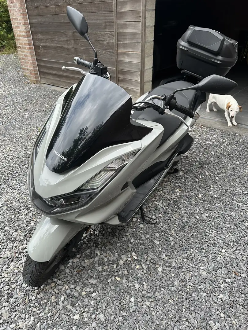 Honda PCX 125 Grey - 1