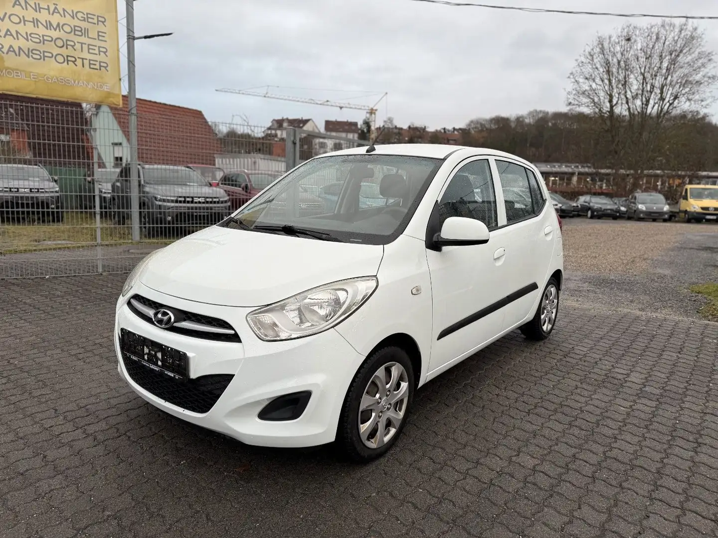 Hyundai i10 1.1 Style Klima 5-Tür Media Tüv 12.26 Weiß - 1