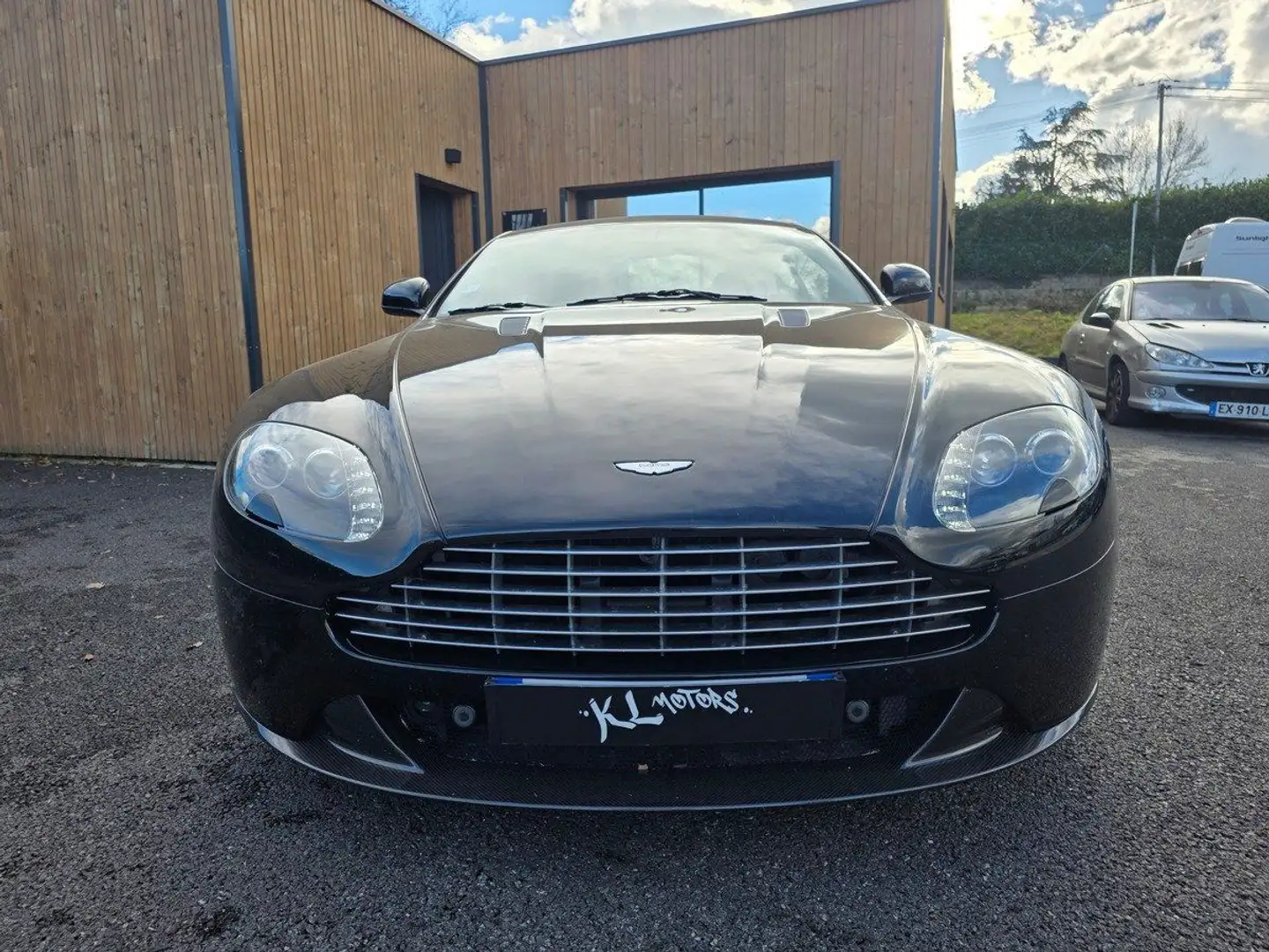 Aston Martin V8 S 4.7L 436CH PACK CARBONE Schwarz - 2