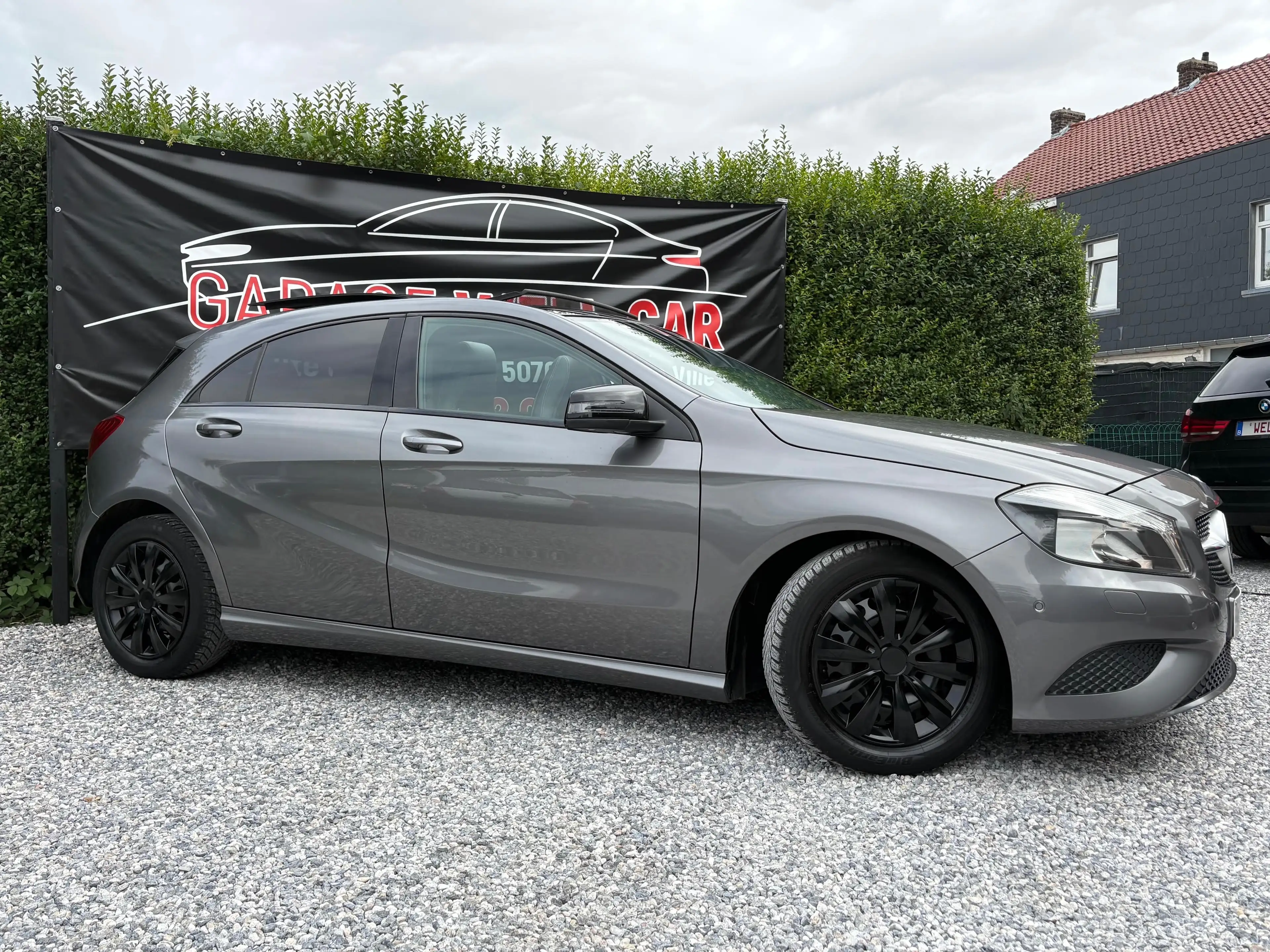 Mercedes-Benz A 180 Euro6-Toit Ouvrant Panoramique-Echappement Sport-Front Assist-Gps-Pdc...Garantie 12mois! — photo 3