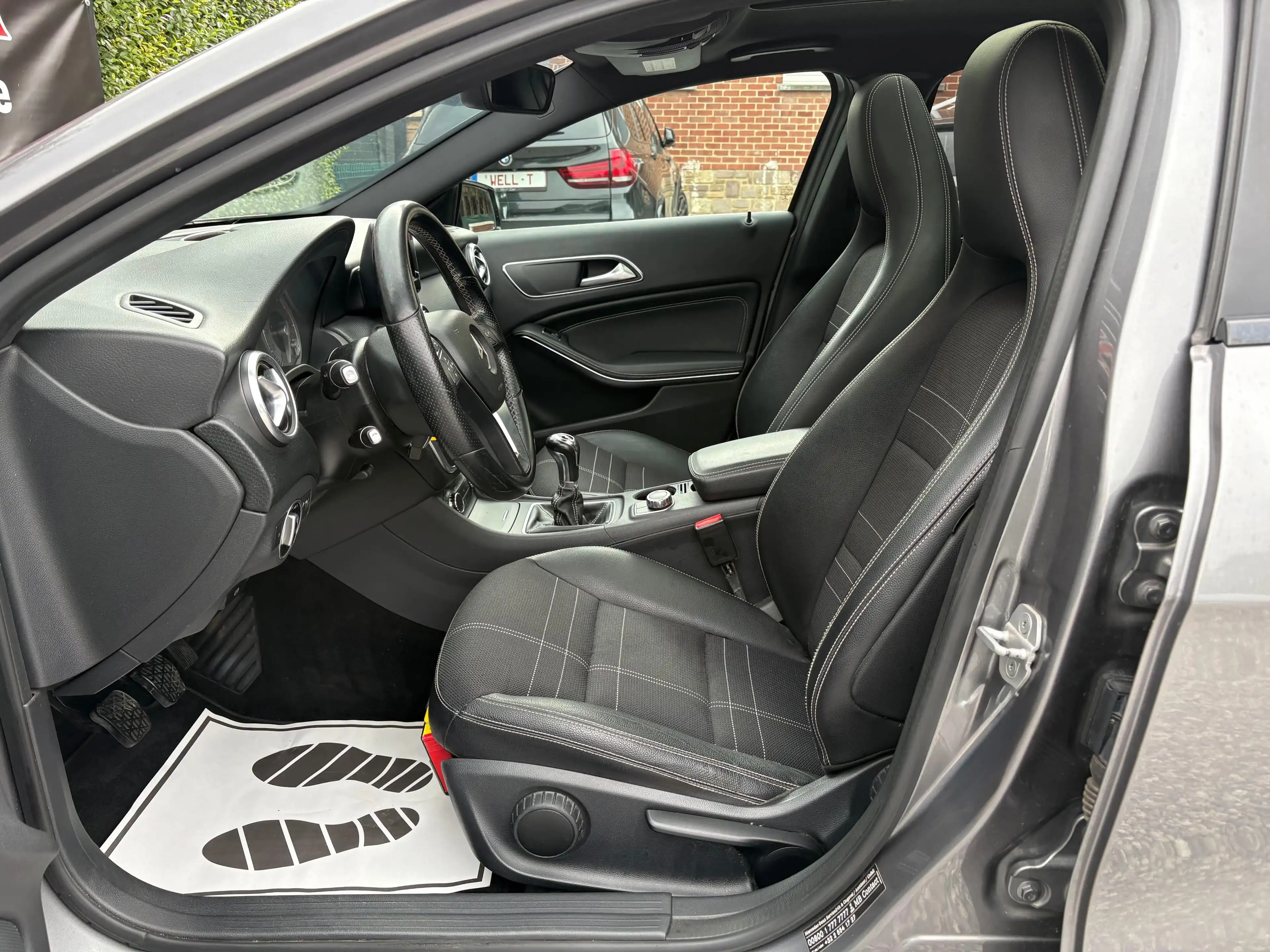 Mercedes-Benz A 180 Euro6-Toit Ouvrant Panoramique-Echappement Sport-Front Assist-Gps-Pdc...Garantie 12mois! — photo 6