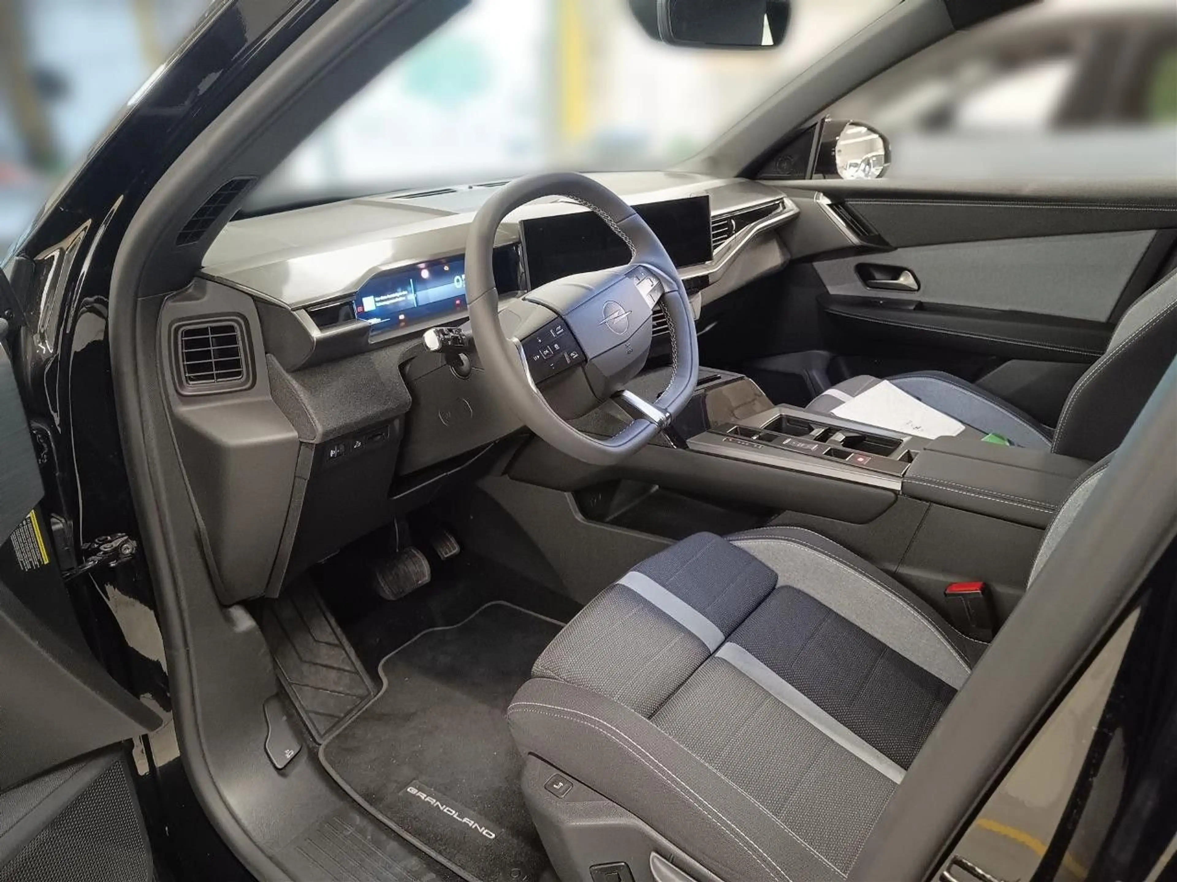 Opel Grandland X Grandland Edition Hybrid 145PS *AHK*SHZ**KAMERA* — photo 12