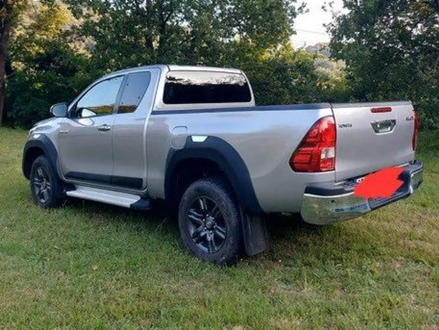 Toyota Hilux Hilux 2.4 d-4d extra cab Lounge 4wd Zilver - 1