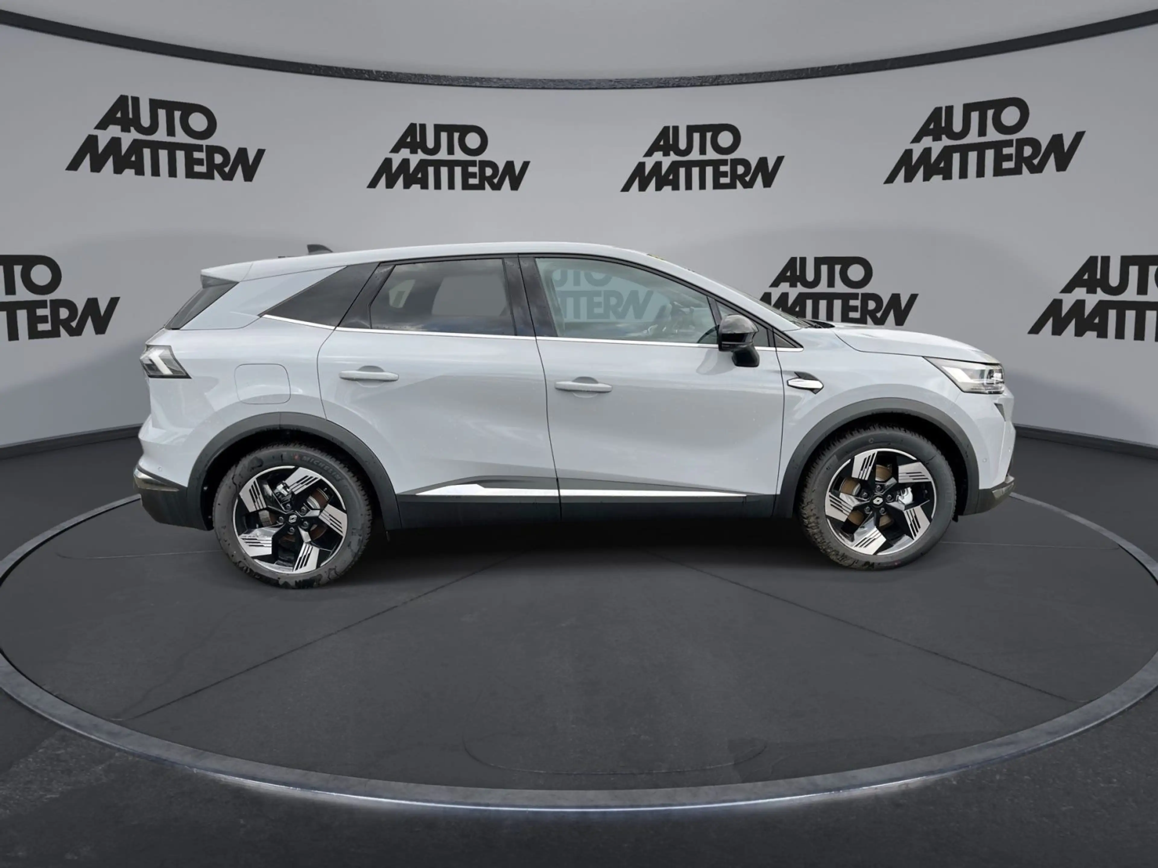 Renault Symbioz Techno E-TECH Full Hybrid 145 — photo 8