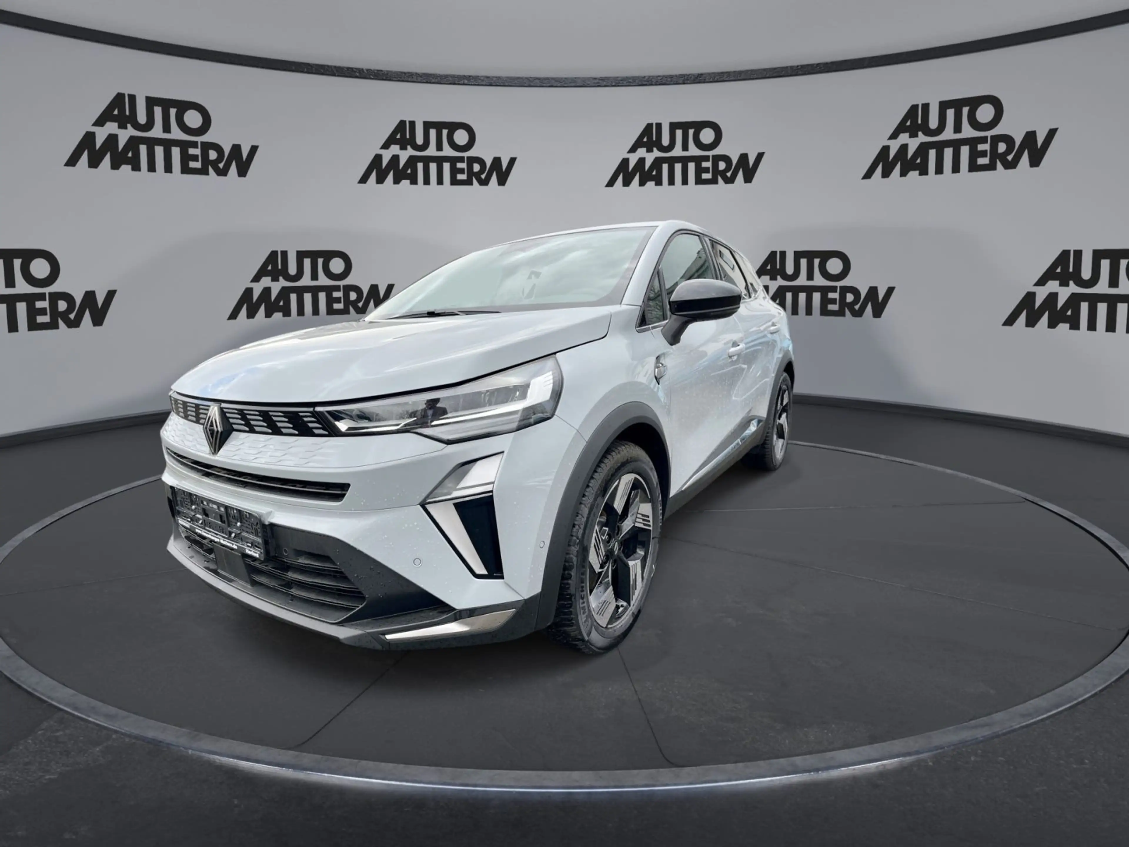 Renault Symbioz Techno E-TECH Full Hybrid 145 — photo 3