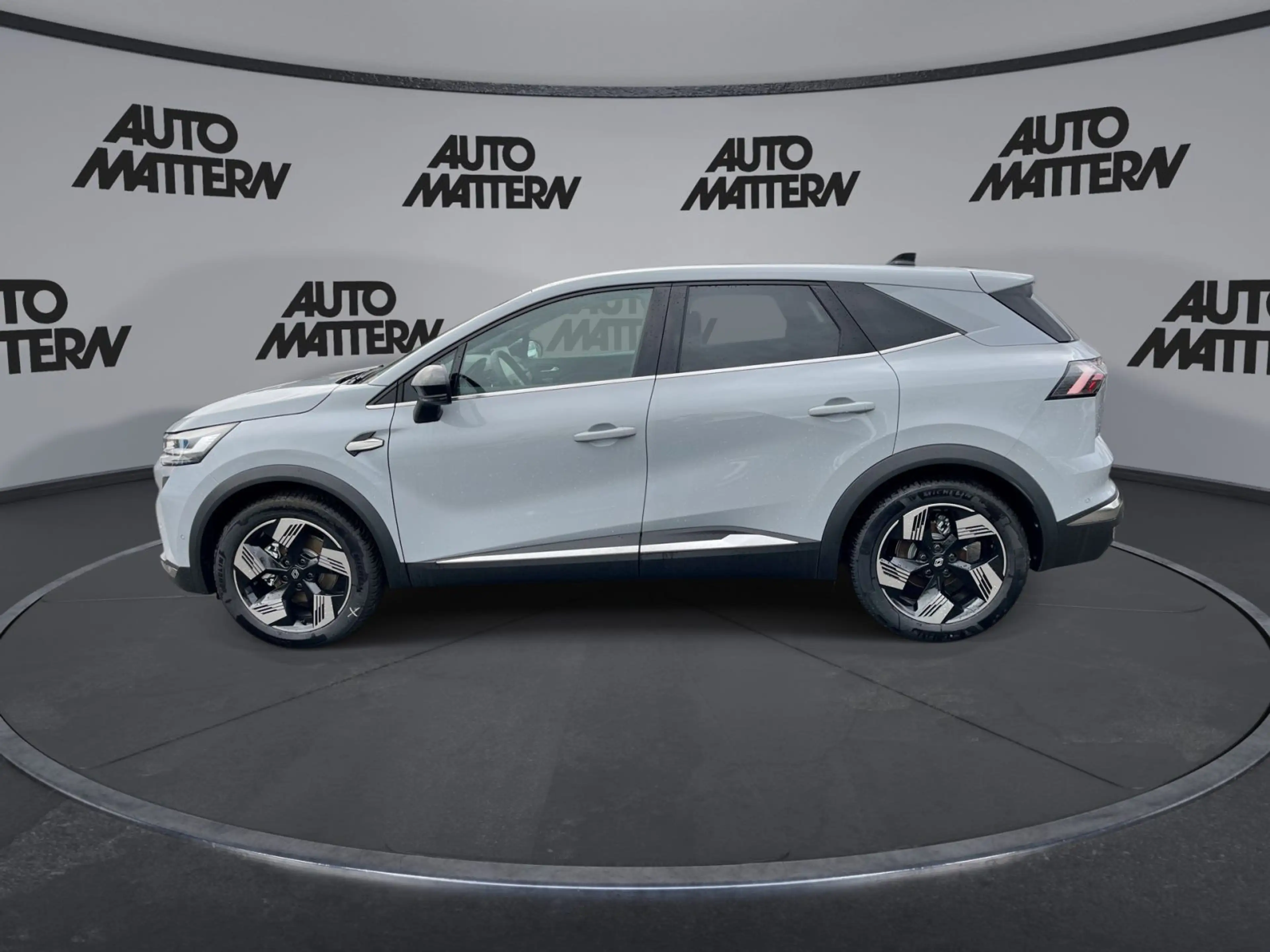 Renault Symbioz Techno E-TECH Full Hybrid 145 — photo 4