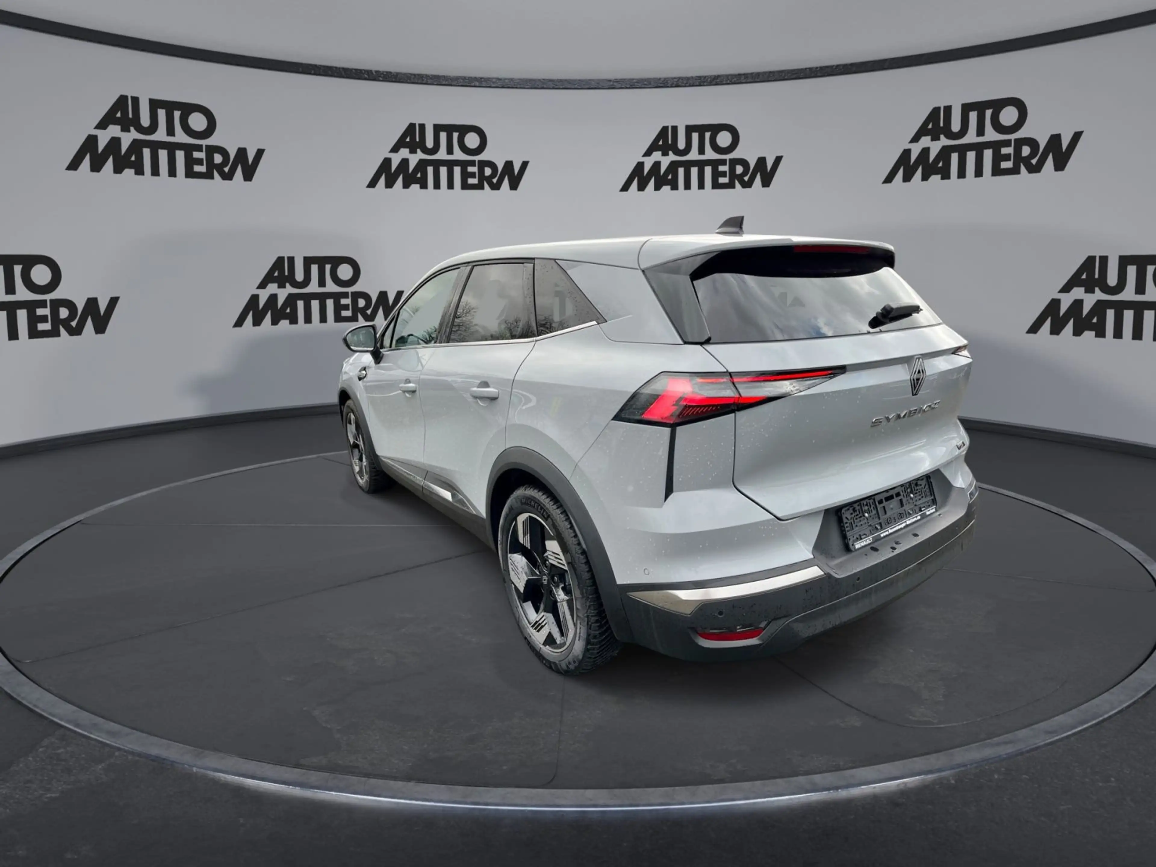 Renault Symbioz Techno E-TECH Full Hybrid 145 — photo 5