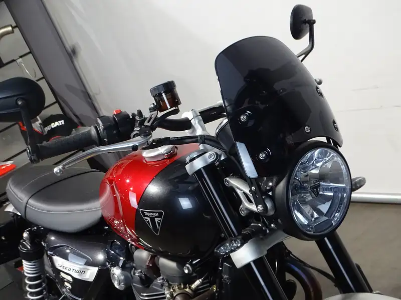 Triumph Speed Twin - foto 4