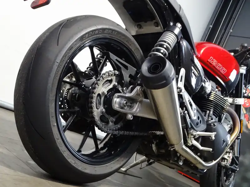 Triumph Speed Twin - foto 8