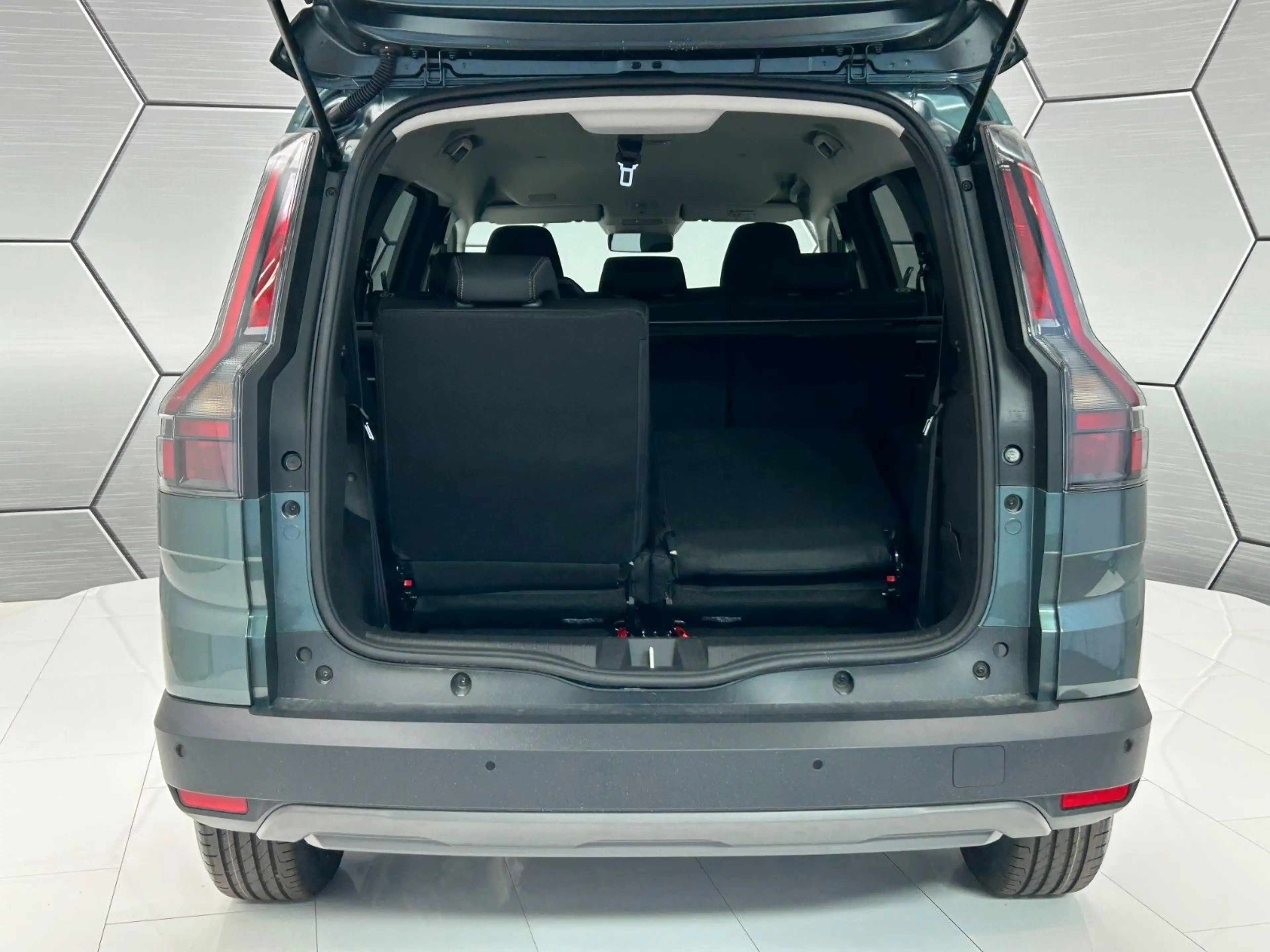 Dacia Jogger Extreme Eco-G 120 AT Winter/Driving 7-S — photo 6