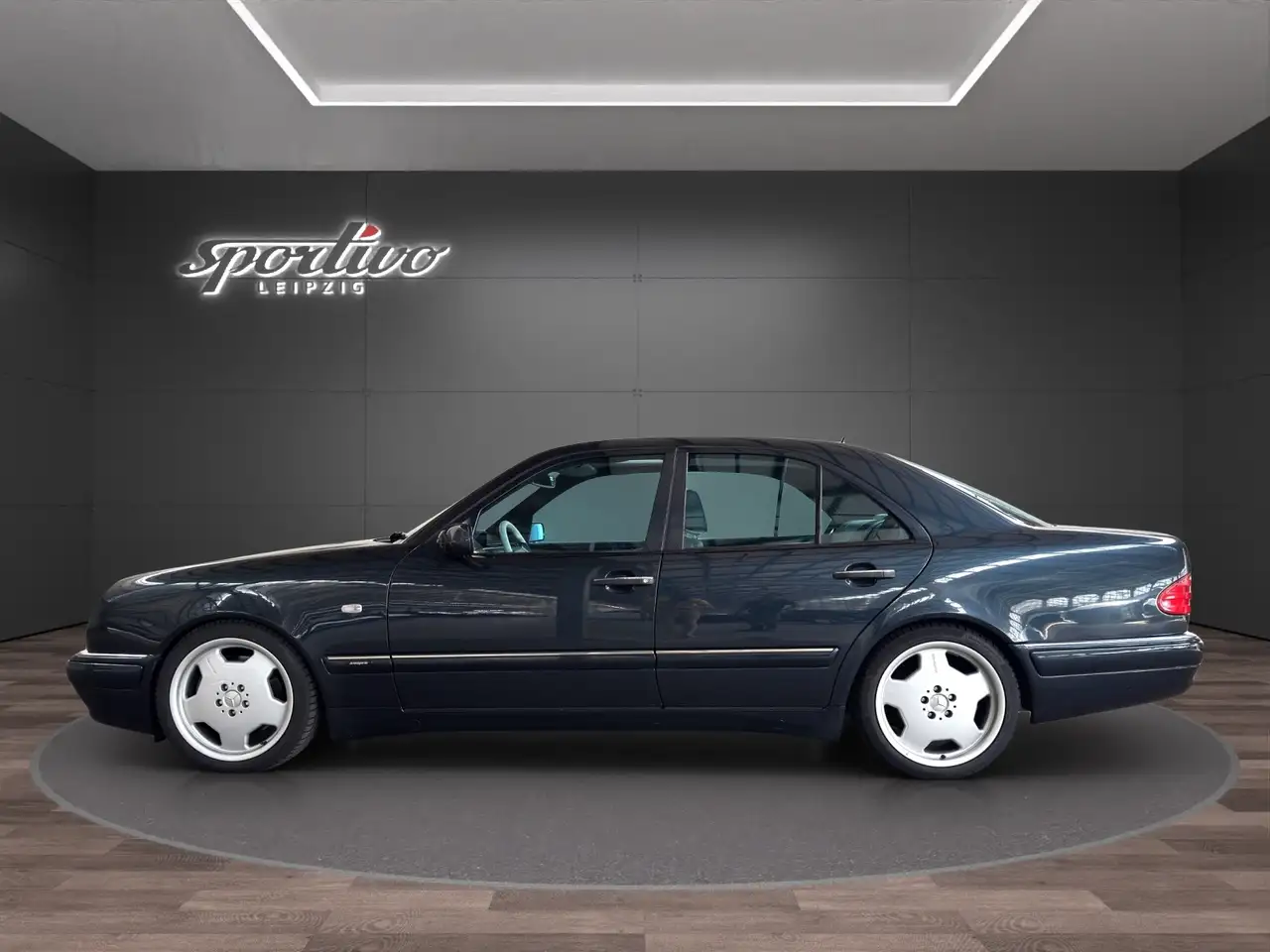 Mercedes-Benz E 55 AMG, foto 4