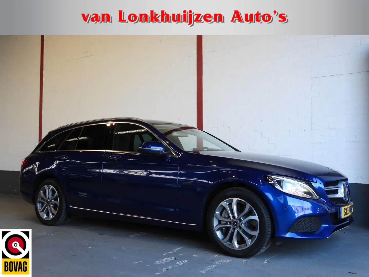 Mercedes-Benz C-Klasse Estate C350e Premium Plus NAVI/CAMERA/LED Blauw - 1