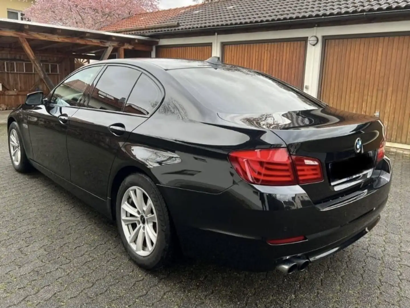 BMW 528 528i Siyah - 2