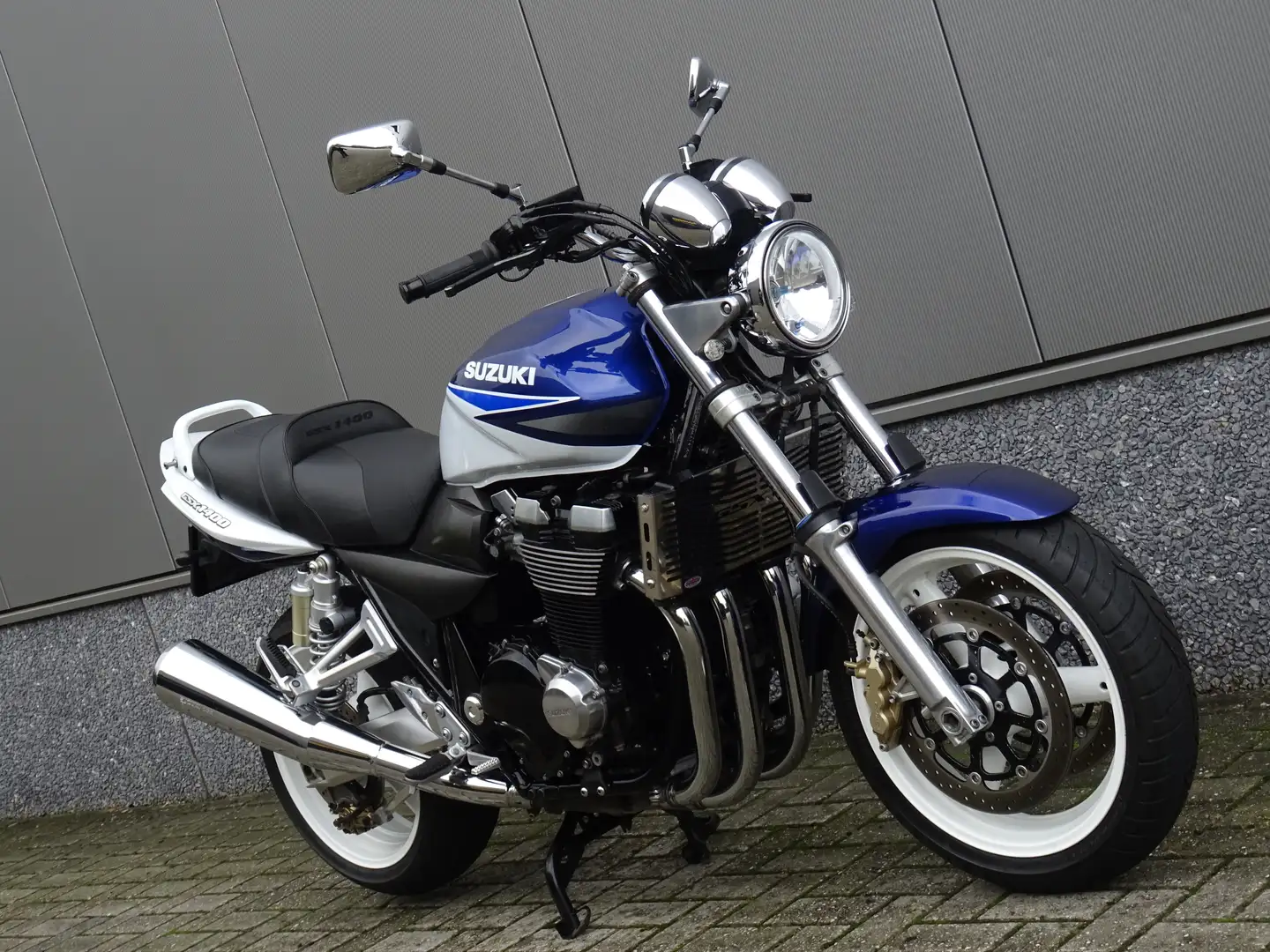 Suzuki GSX 1400 Wit - 2