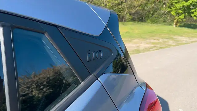 Hyundai I10 view 12