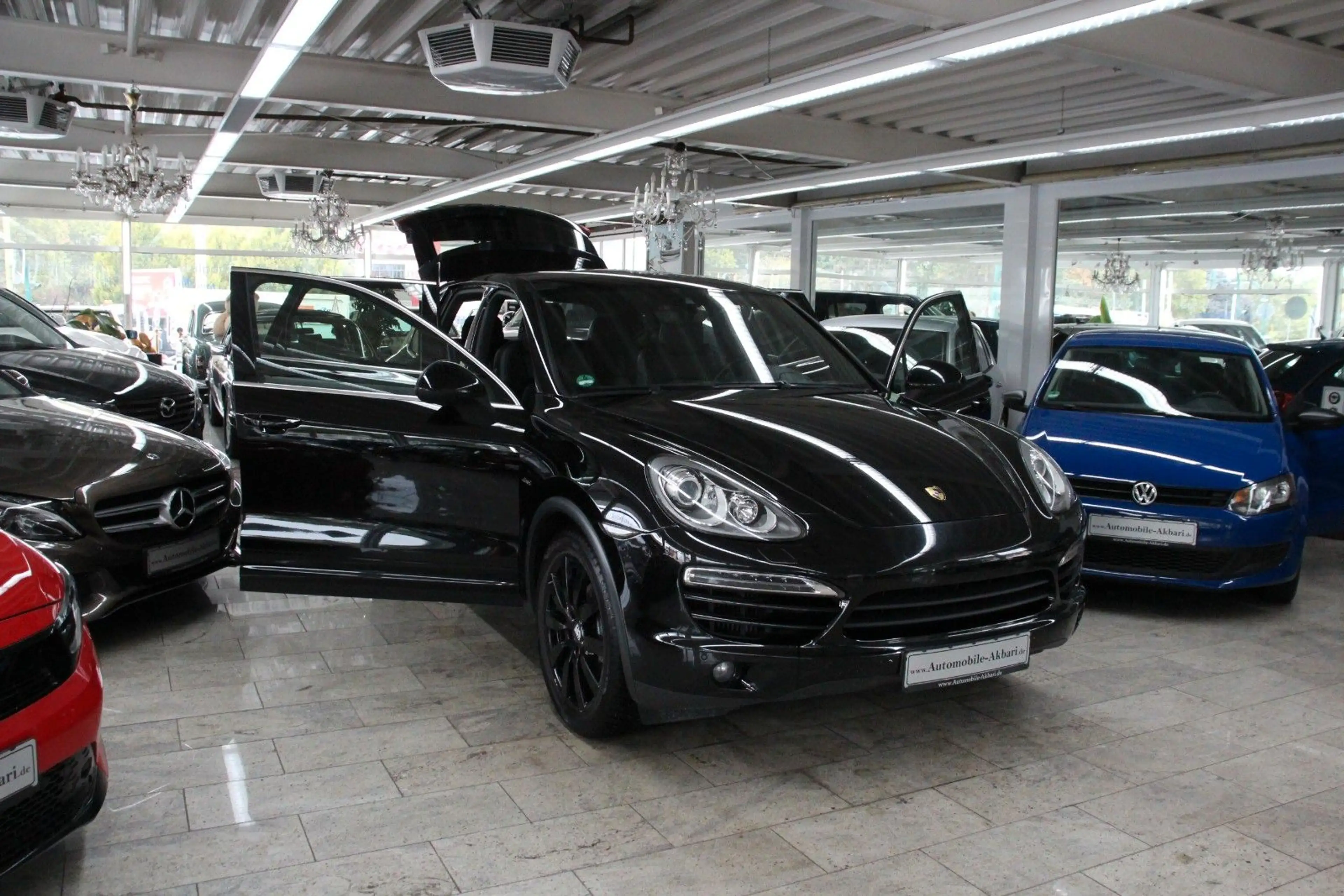 Porsche Cayenne 3.0 Diesel *BOSE/PDC/Xenon* — photo 9