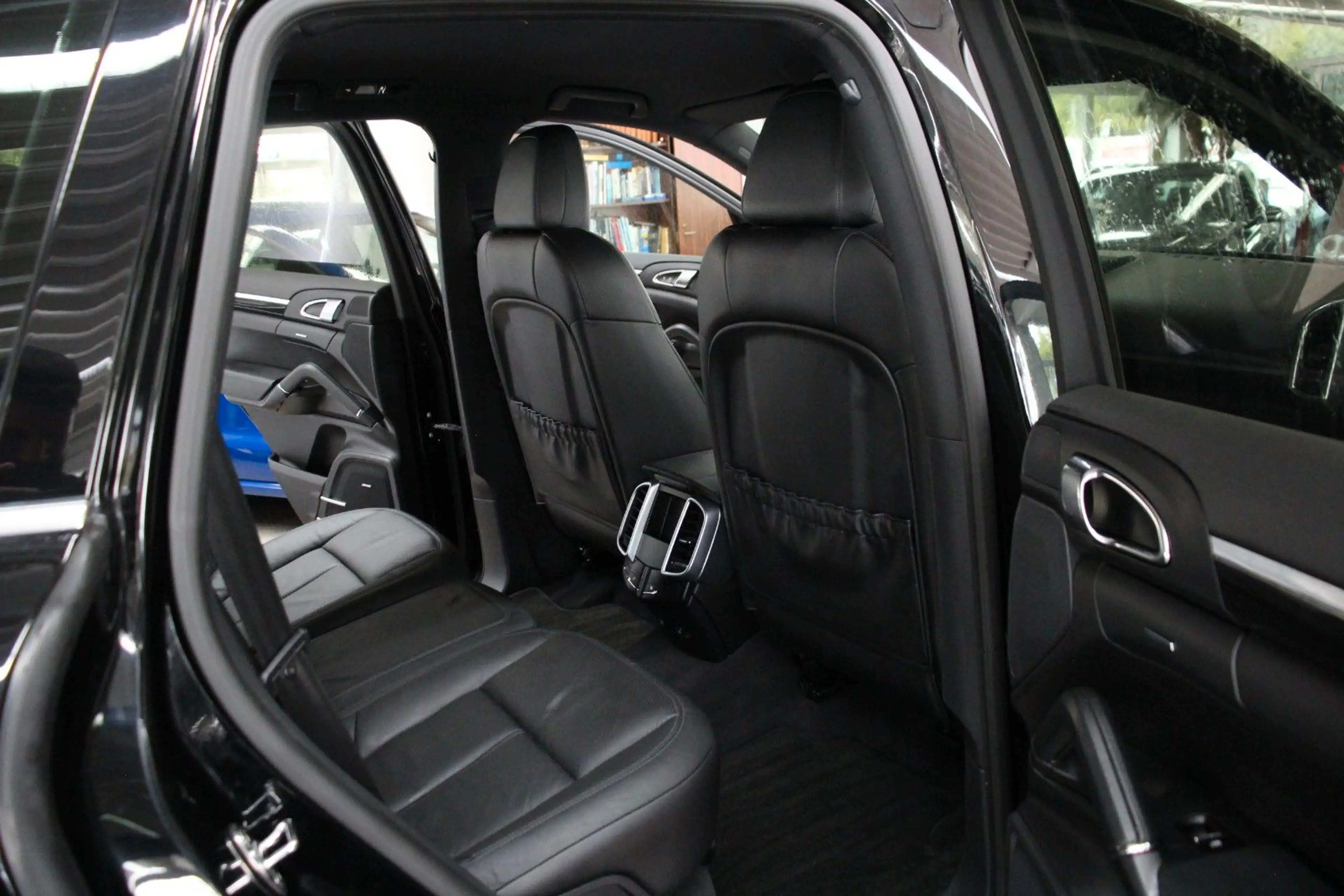 Porsche Cayenne 3.0 Diesel *BOSE/PDC/Xenon* — photo 15