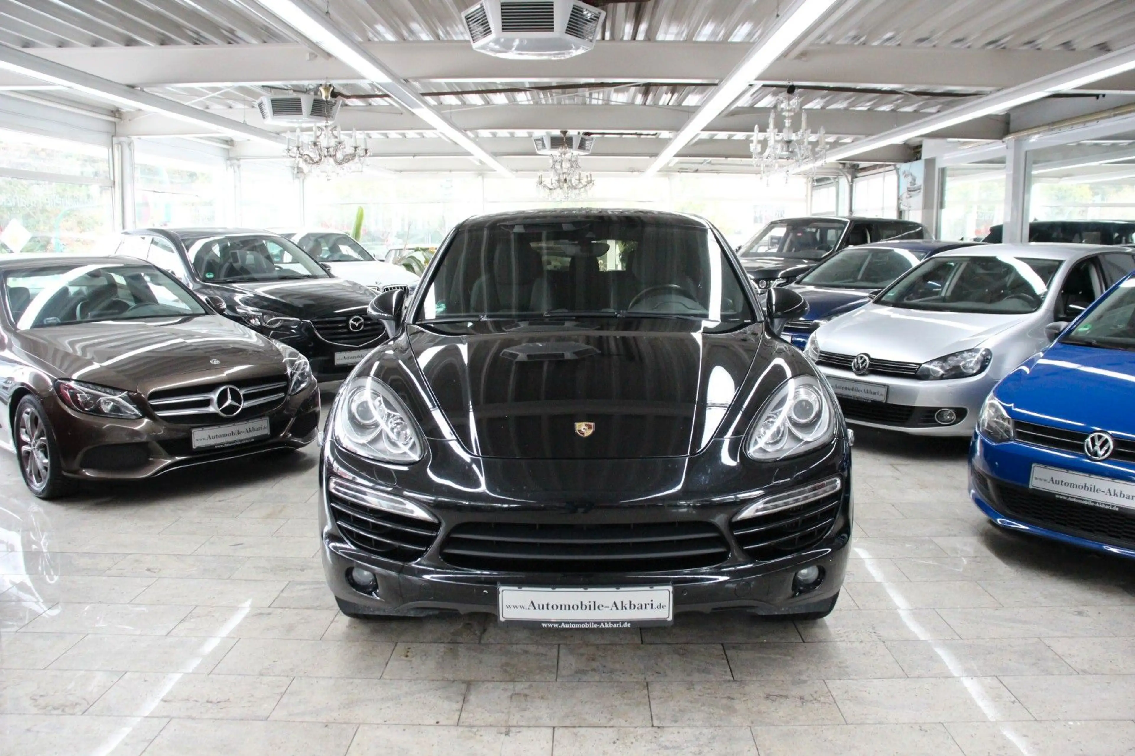 Porsche Cayenne 3.0 Diesel *BOSE/PDC/Xenon* — photo 2