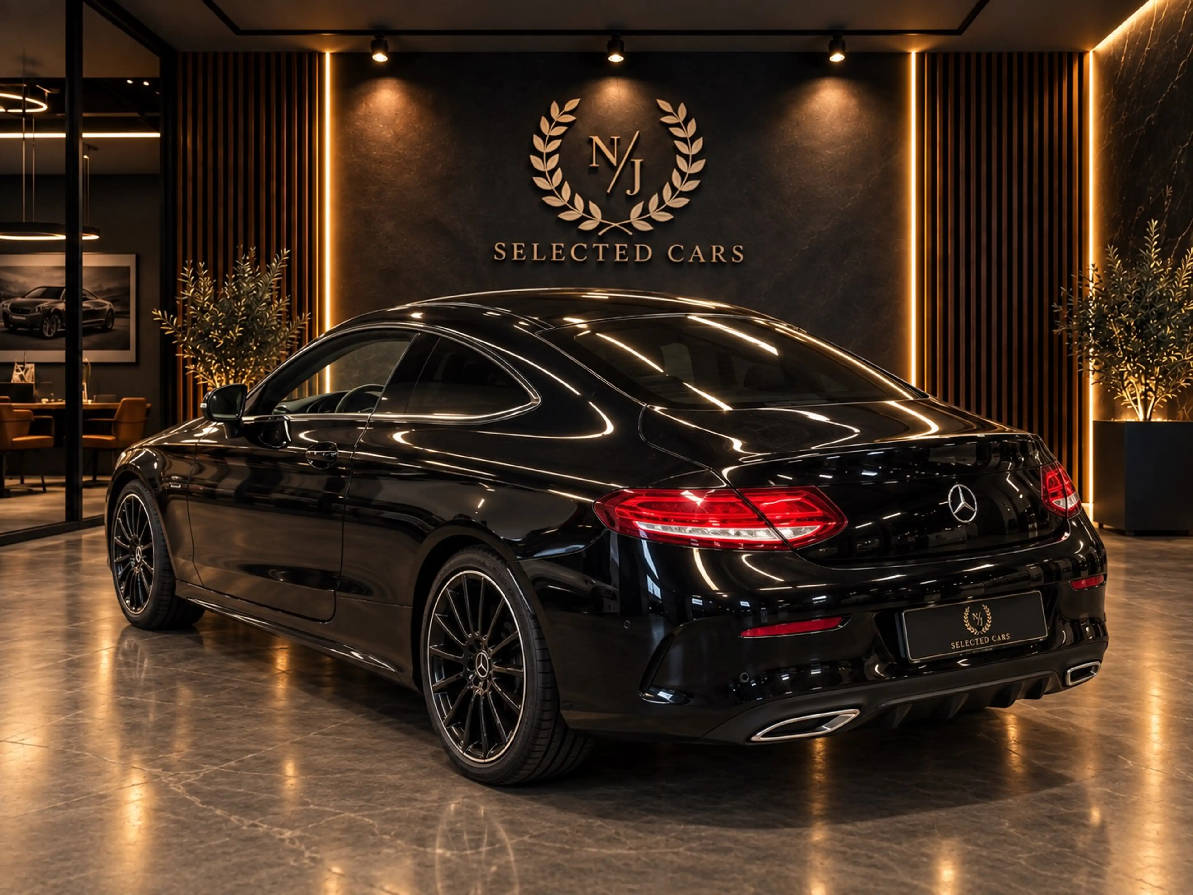 Mercedes-Benz C 180 AMG LINE*NIGHT EDITION*TOIT PANO*CAMERA*KEYLESS*LED HIGH PERFORMANCE — photo 2