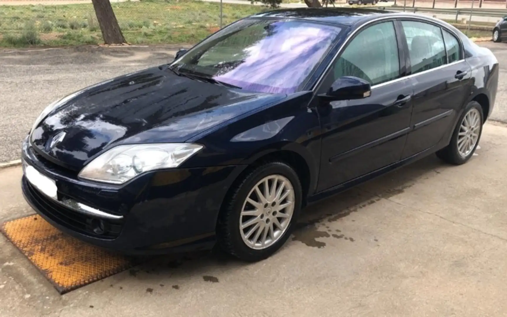 Renault Laguna Laguna G.Tour 2.0dCi Privilege 150 Privilege Negro - 2