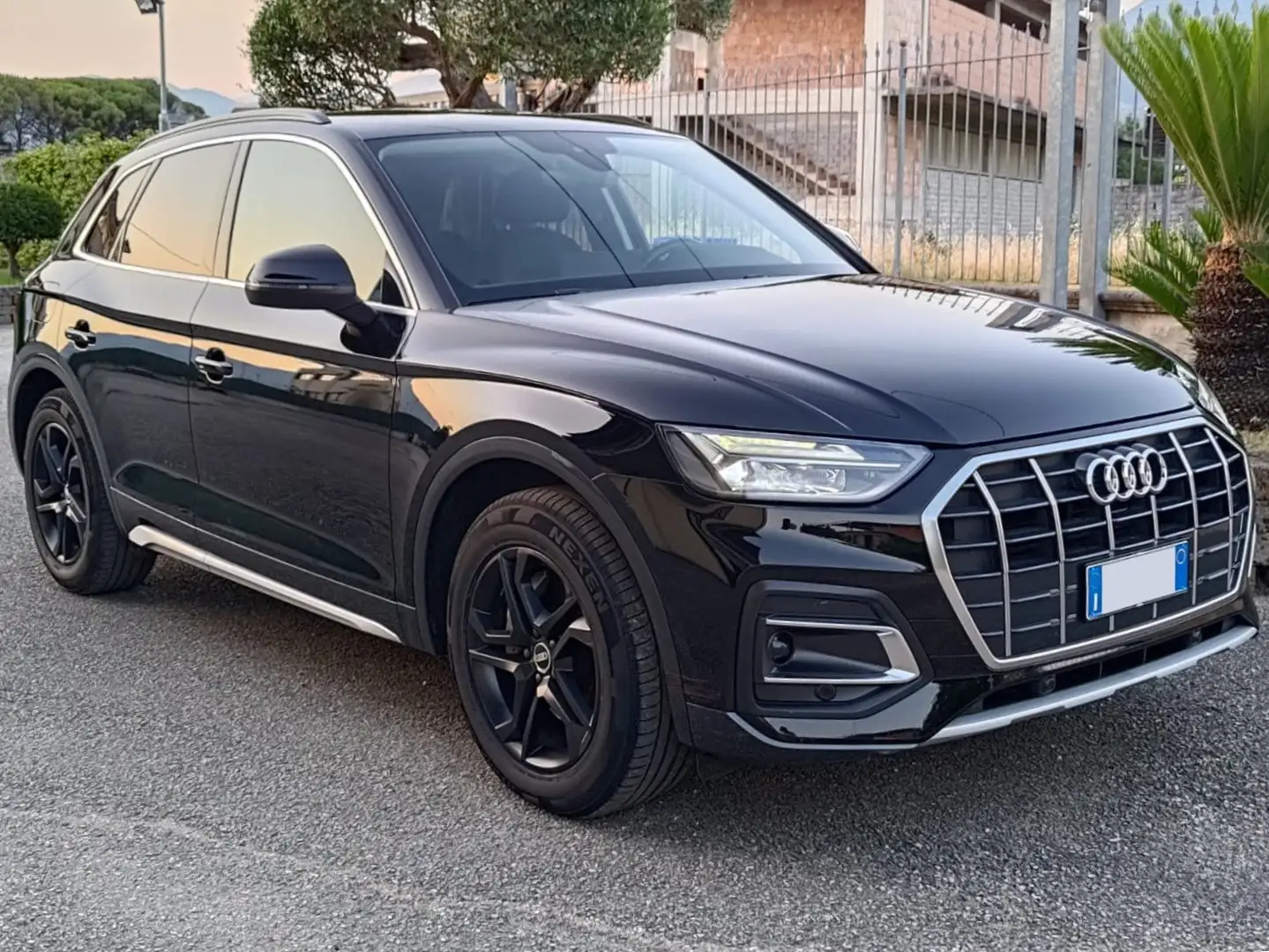 Audi Q5 35 2.0 TDI Business Hybrid/Diesel Nero - 1