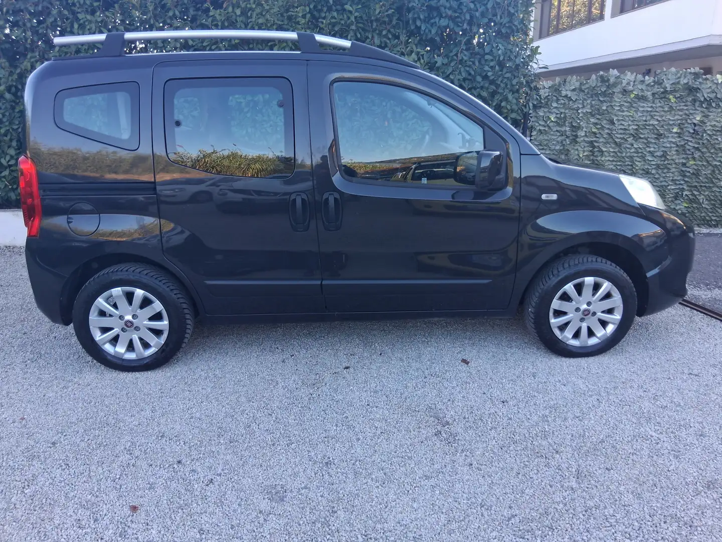 Fiat Qubo Qubo 1.4 8v natural power Dynamic 70cv Nero - 2