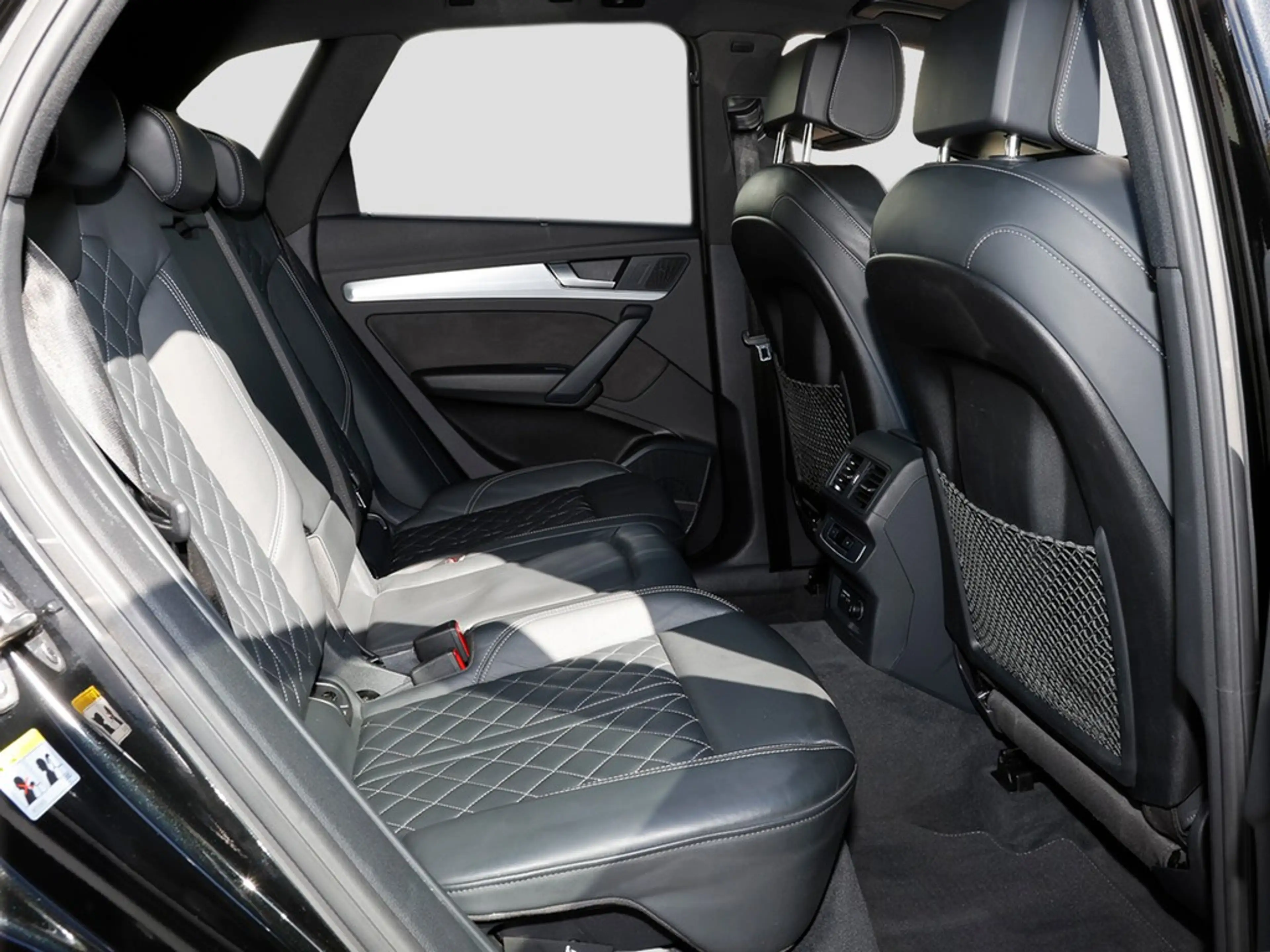 Audi Q5 50 TFSI e Panorama Leder Head-up ACC Kamera — photo 10