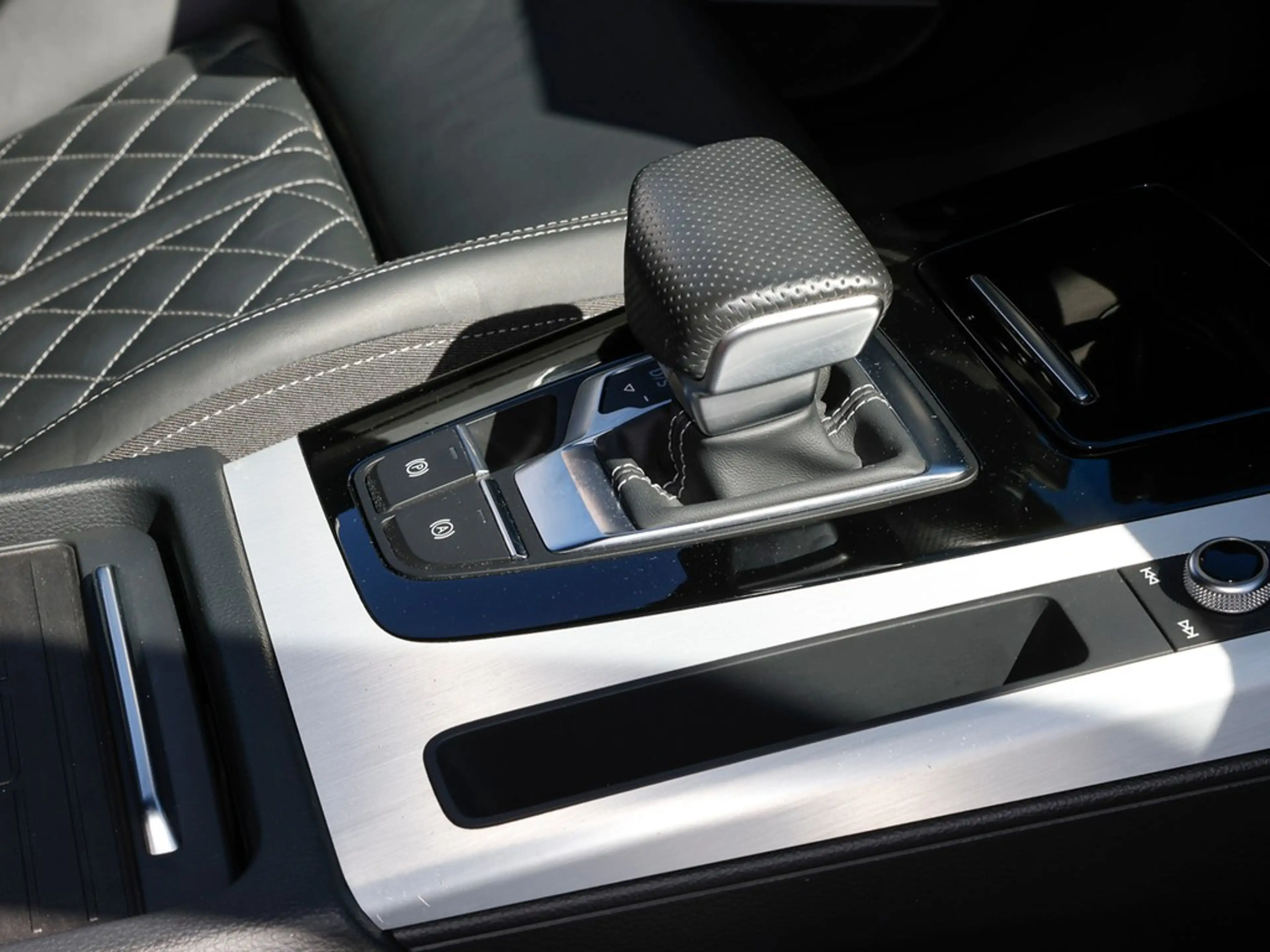 Audi Q5 50 TFSI e Panorama Leder Head-up ACC Kamera — photo 13