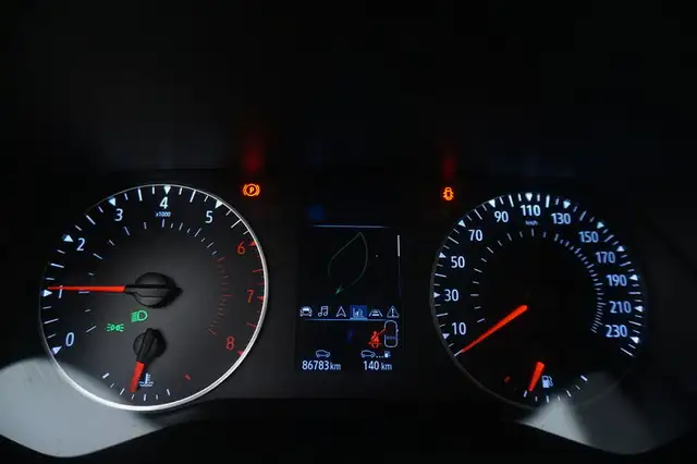 Renault Clio view 12