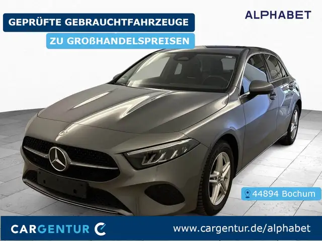 Mercedes-Benz 200 A A  Progressive SpoSi Key LED Lane Navi RKam