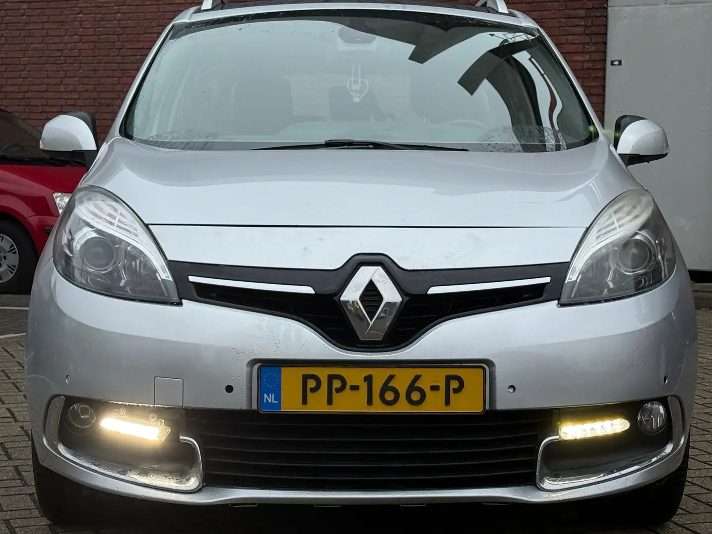 Renault Scenic 1.6 dCi Bose|7P.|PANNO|LEER|NAVI|TREKHAAK Gris - 2