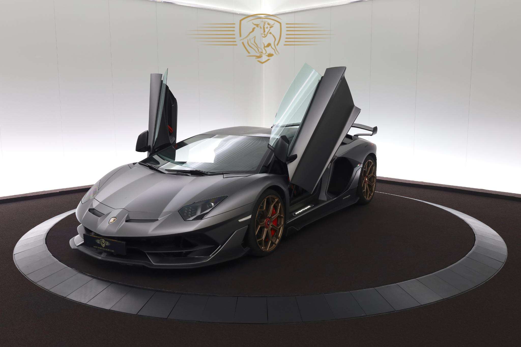 Lamborghini Aventador