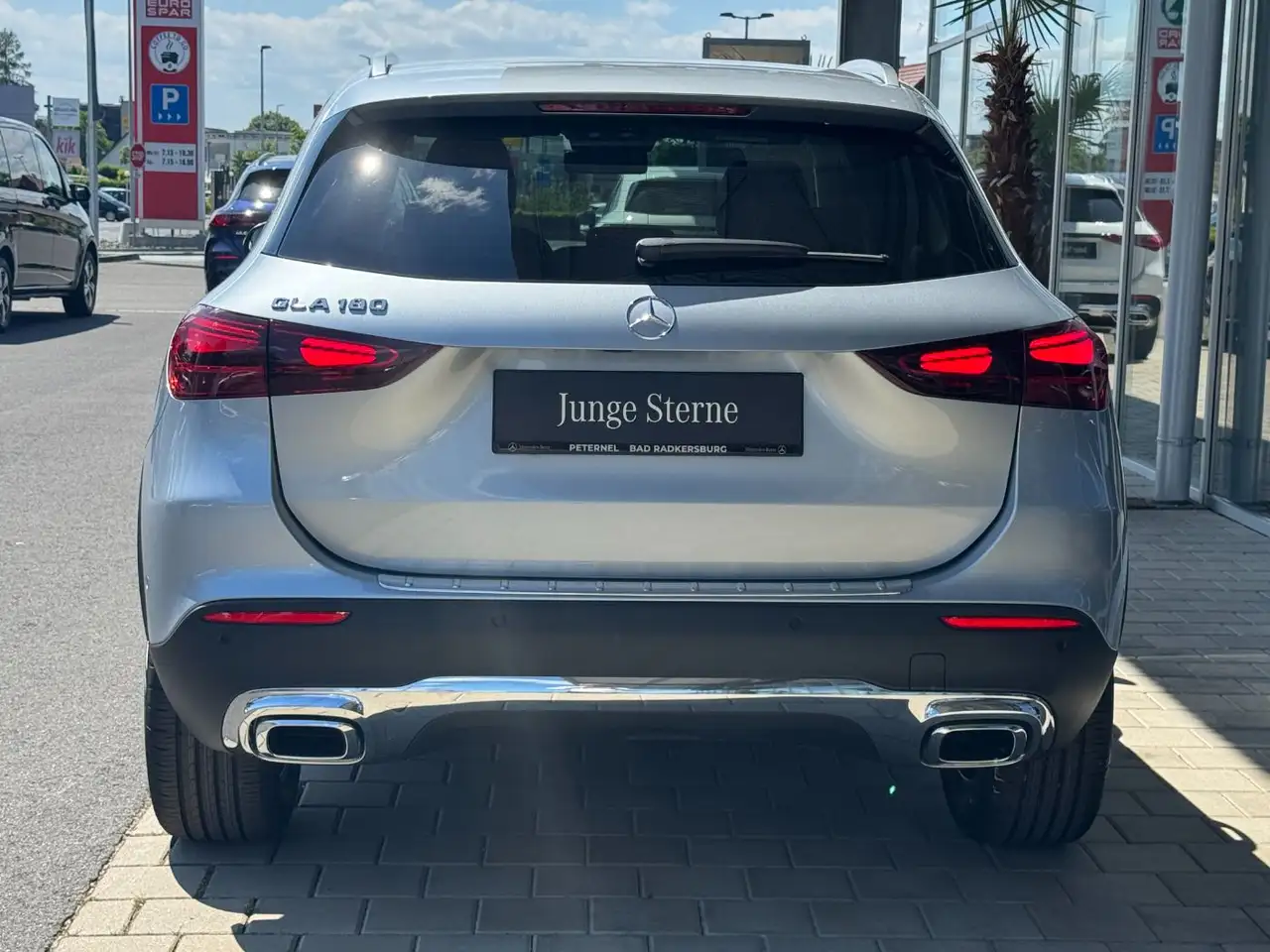 Mercedes-Benz GLA 2026 — фото 8