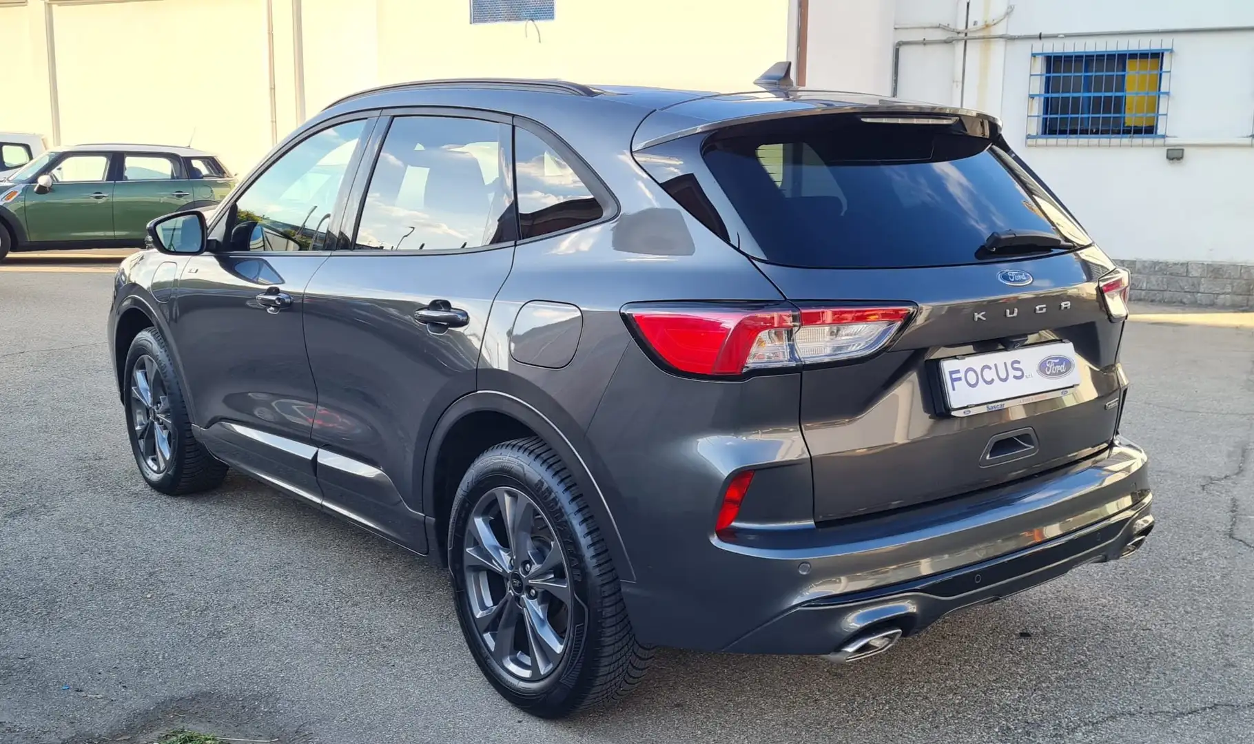 Ford Kuga Kuga 2.5 phev ST-Line 2wd 225cv cvt Grigio - 2