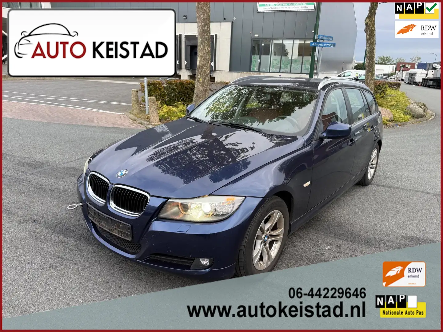 BMW 318 3-serie Touring 318i LUXURY LINE LEDER/NAVI/CLIMA! Blauw - 1