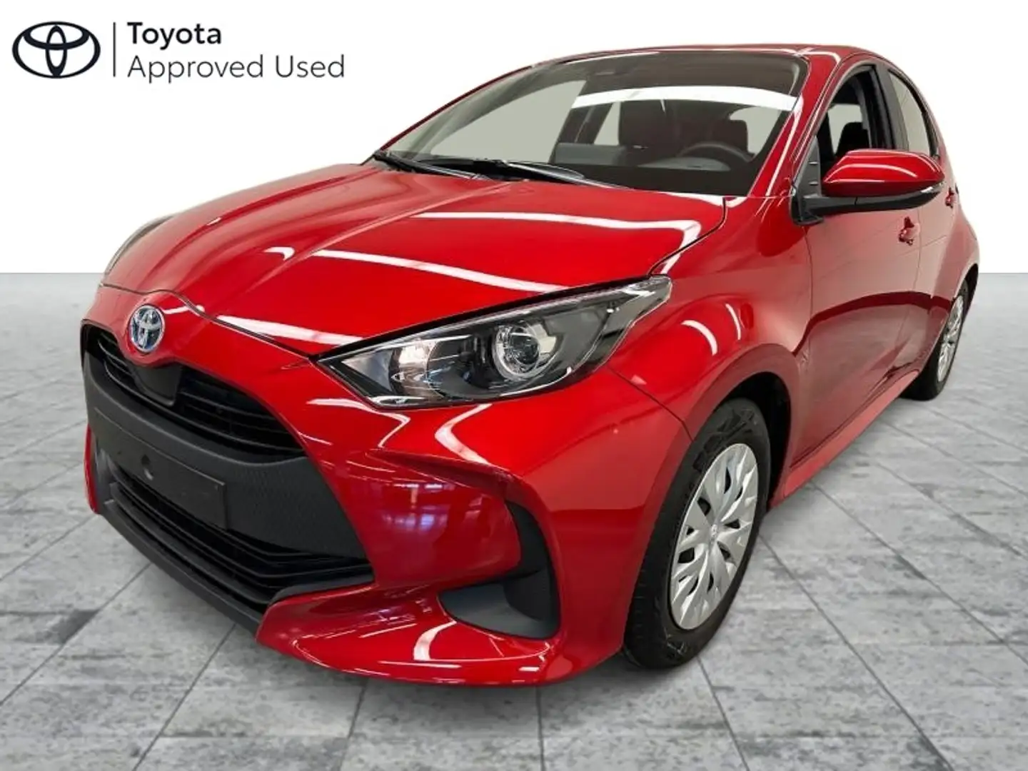 Toyota Yaris Dynamic Rood - 1