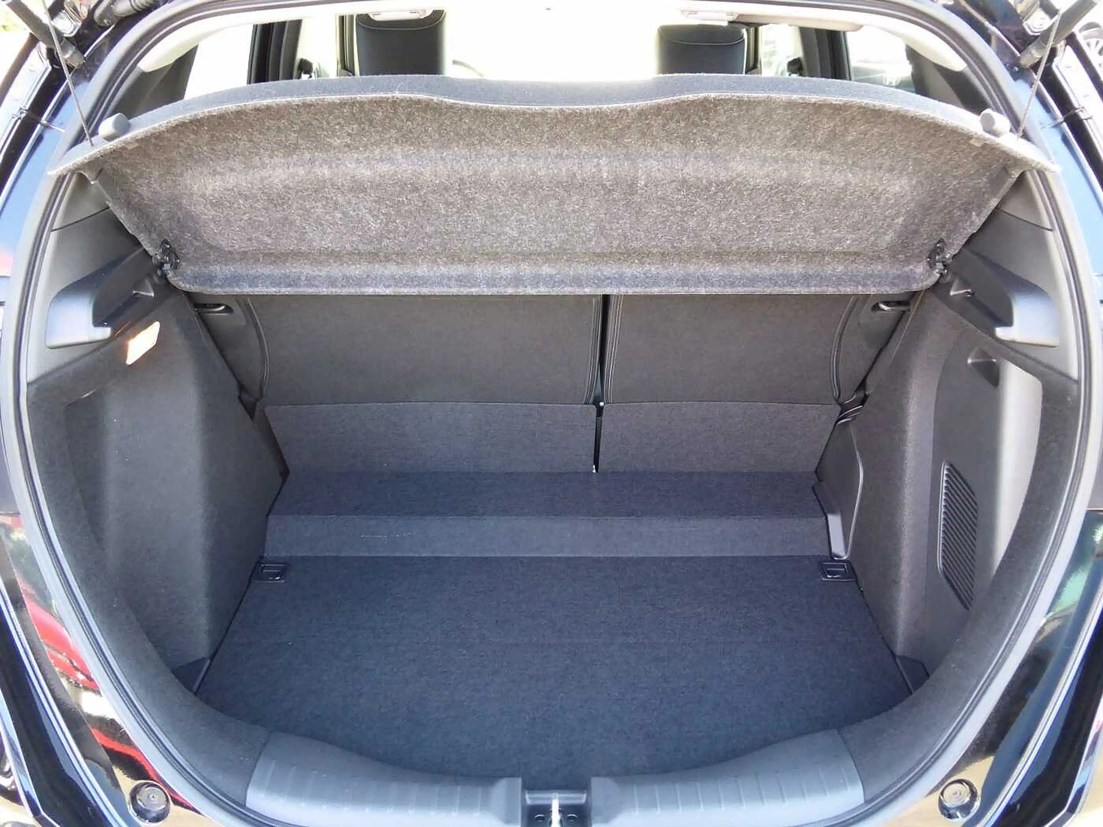 Honda Jazz Hybrid e:HEV 1.5 i-MMD Advance / Wartung inkl. !!! — photo 11