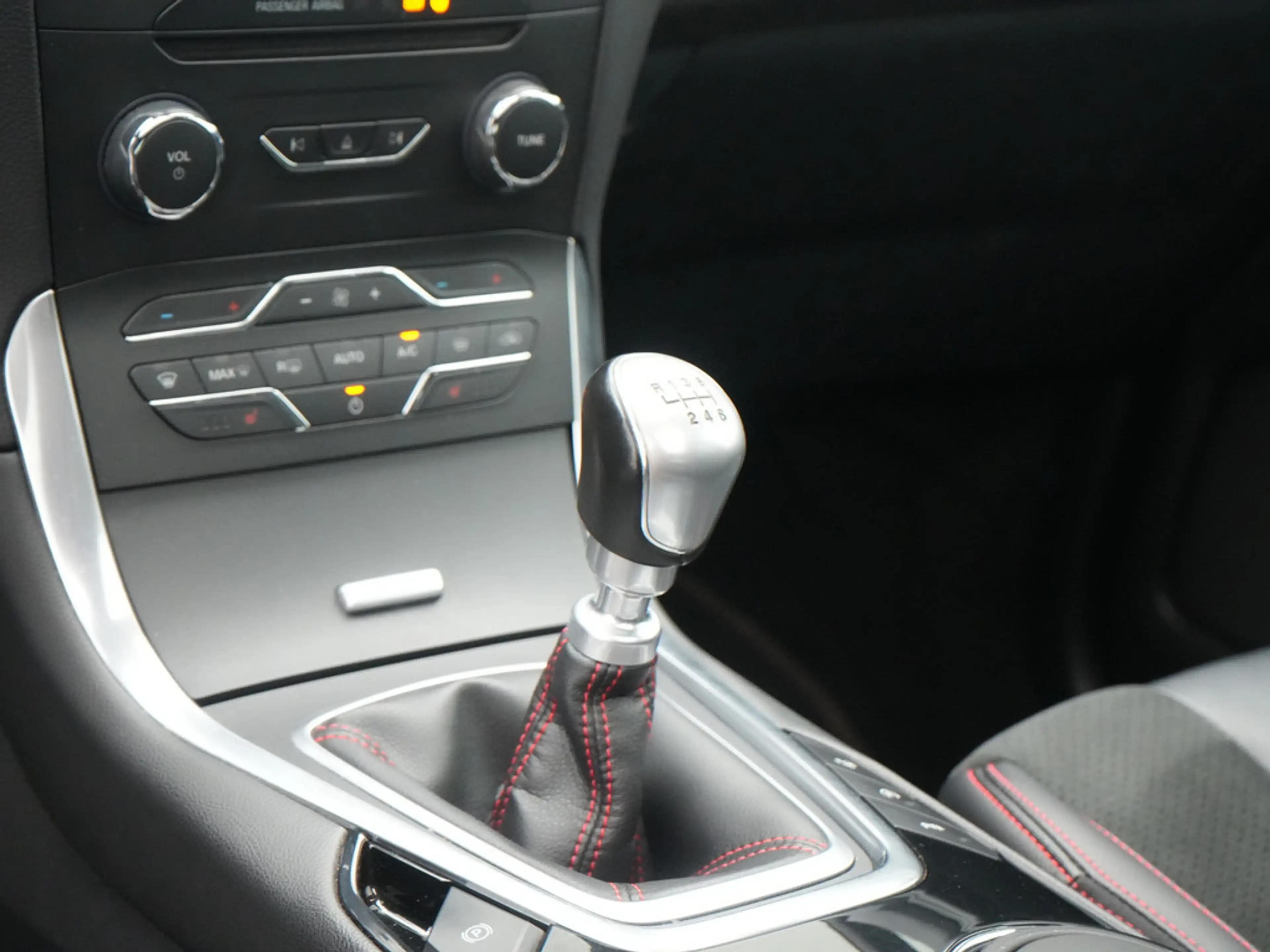 Ford S-Max ST-Line SHZ KEYLESS PDC MEMORY LEDER KAM — photo 8