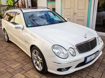 E 55 AMG T Sammler Holz Dynamic Seats