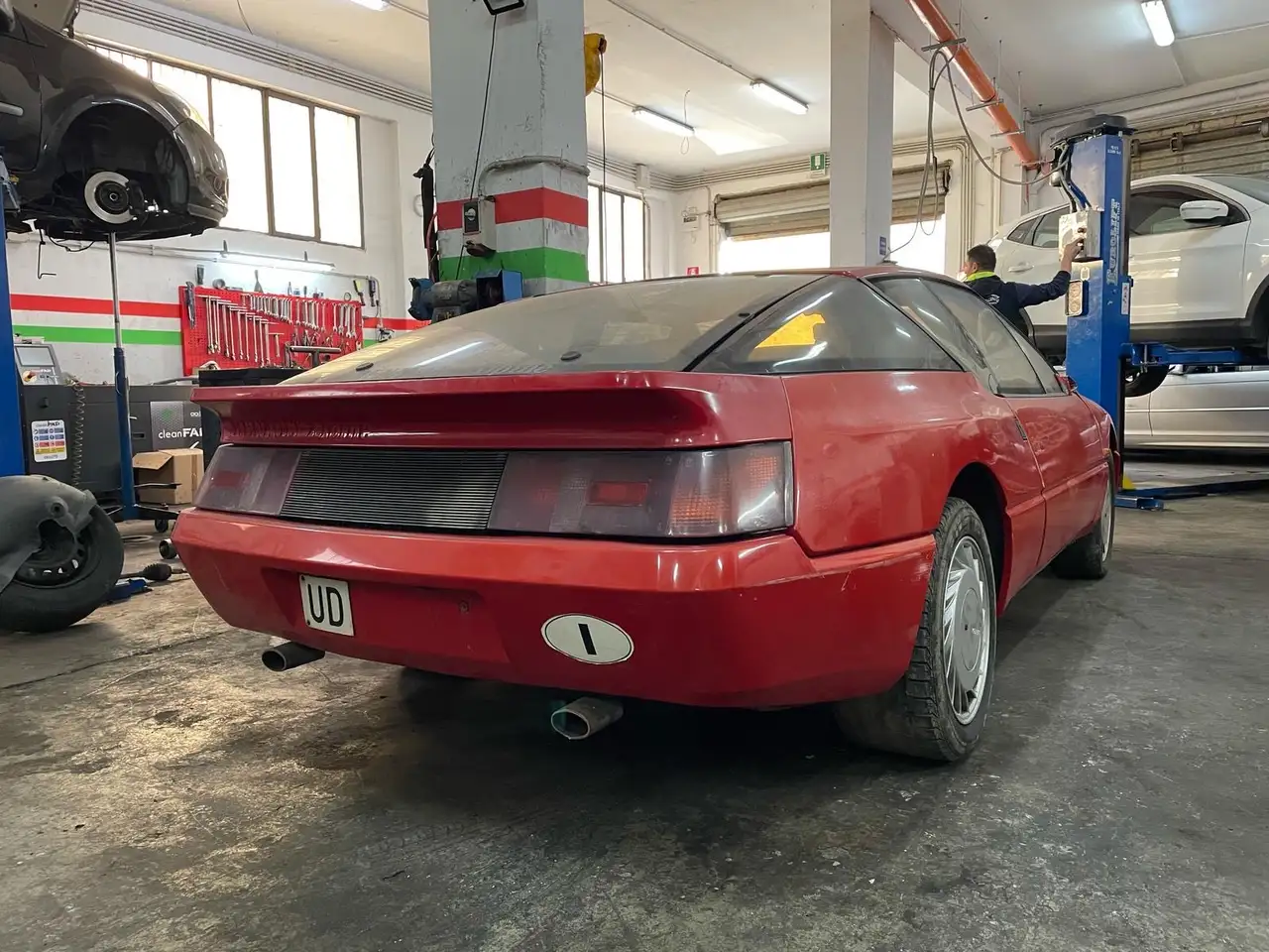Alpine V6 2.5 turbo, foto 8