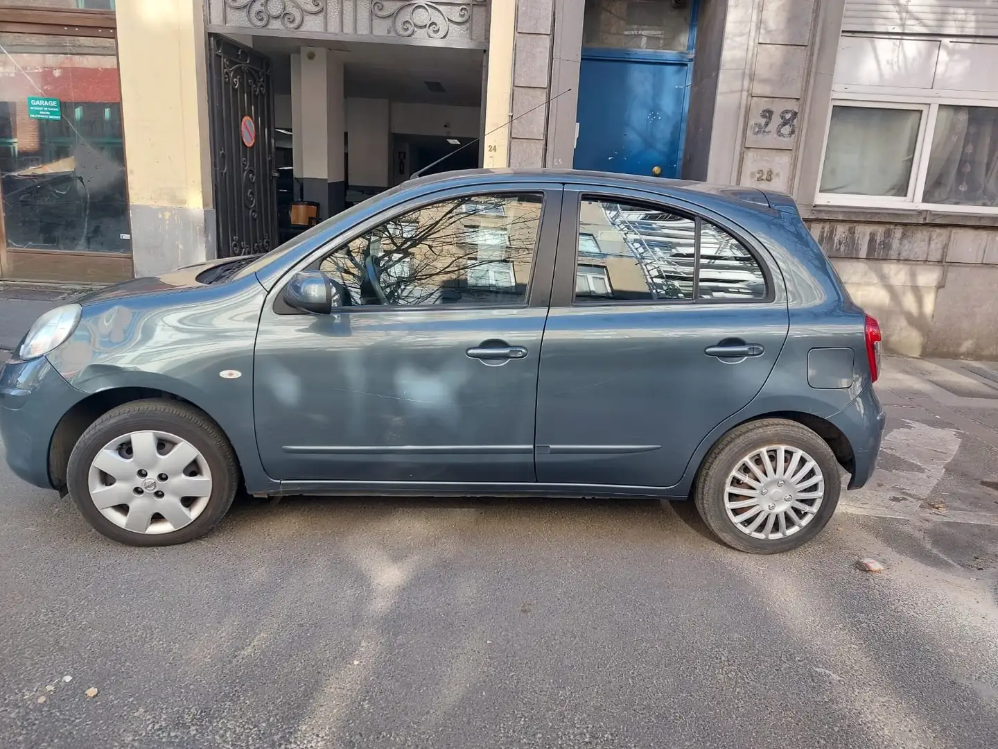 Nissan Micra 1.2i Acenta Grijs - 2