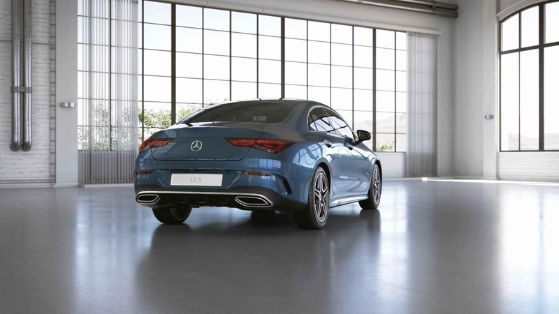 Mercedes-Benz CLA 180 Coupé AMG Line | Panoramisch dak | Memory Zetels | — photo 4